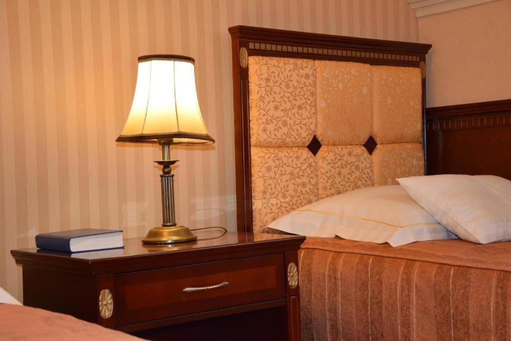 Villa Hotel Дебрецен Екстериор снимка