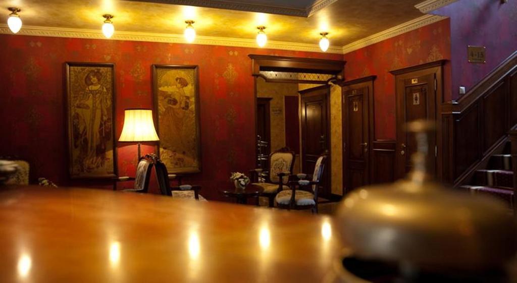 Villa Hotel Дебрецен Екстериор снимка