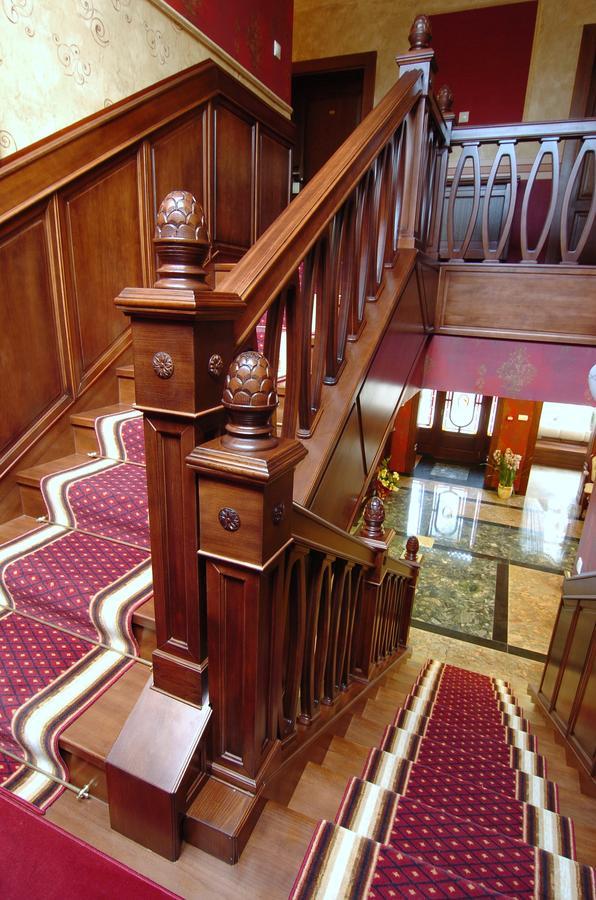 Villa Hotel Дебрецен Екстериор снимка